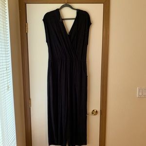 Black Universal Thread Romper